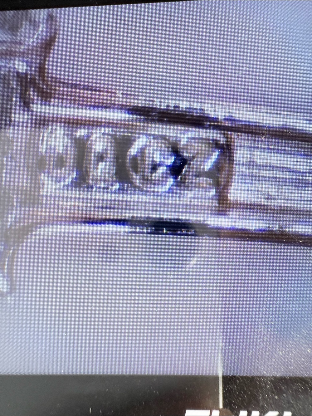 Stunning 14K White Gold 5-Stone Radiant Cut Ring - Size 6 💎 - Picture 9 of 17